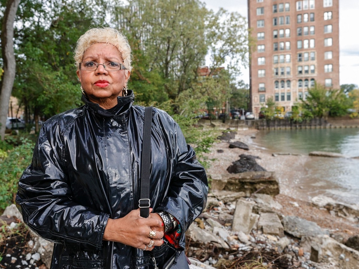 South Side Chicago neighbors fight Lake Michigan’s erosion and flooding
